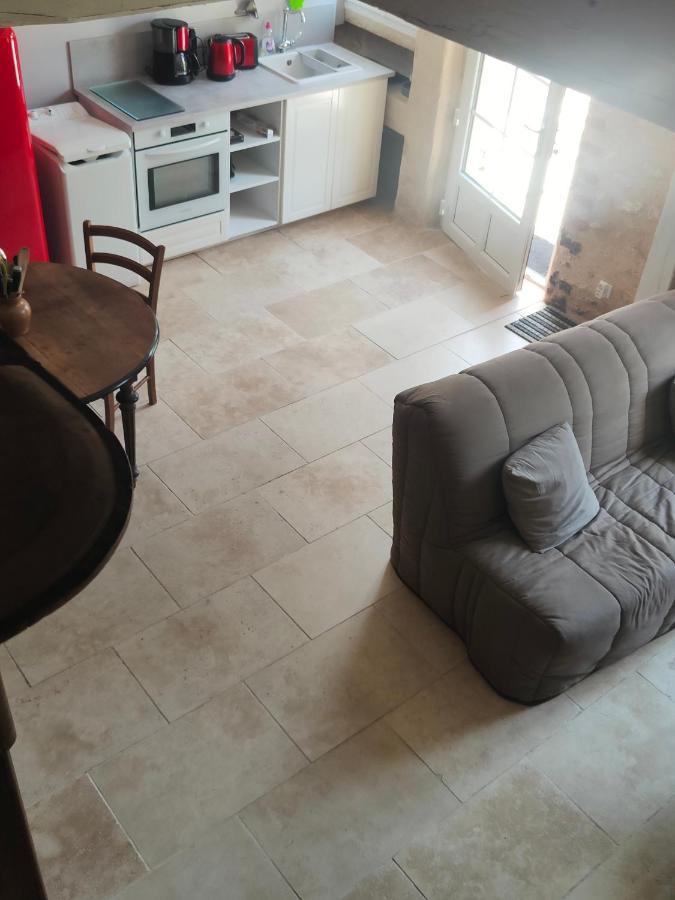 Gy-en-Sologne La Petite Maison Dans La Foret מראה חיצוני תמונה