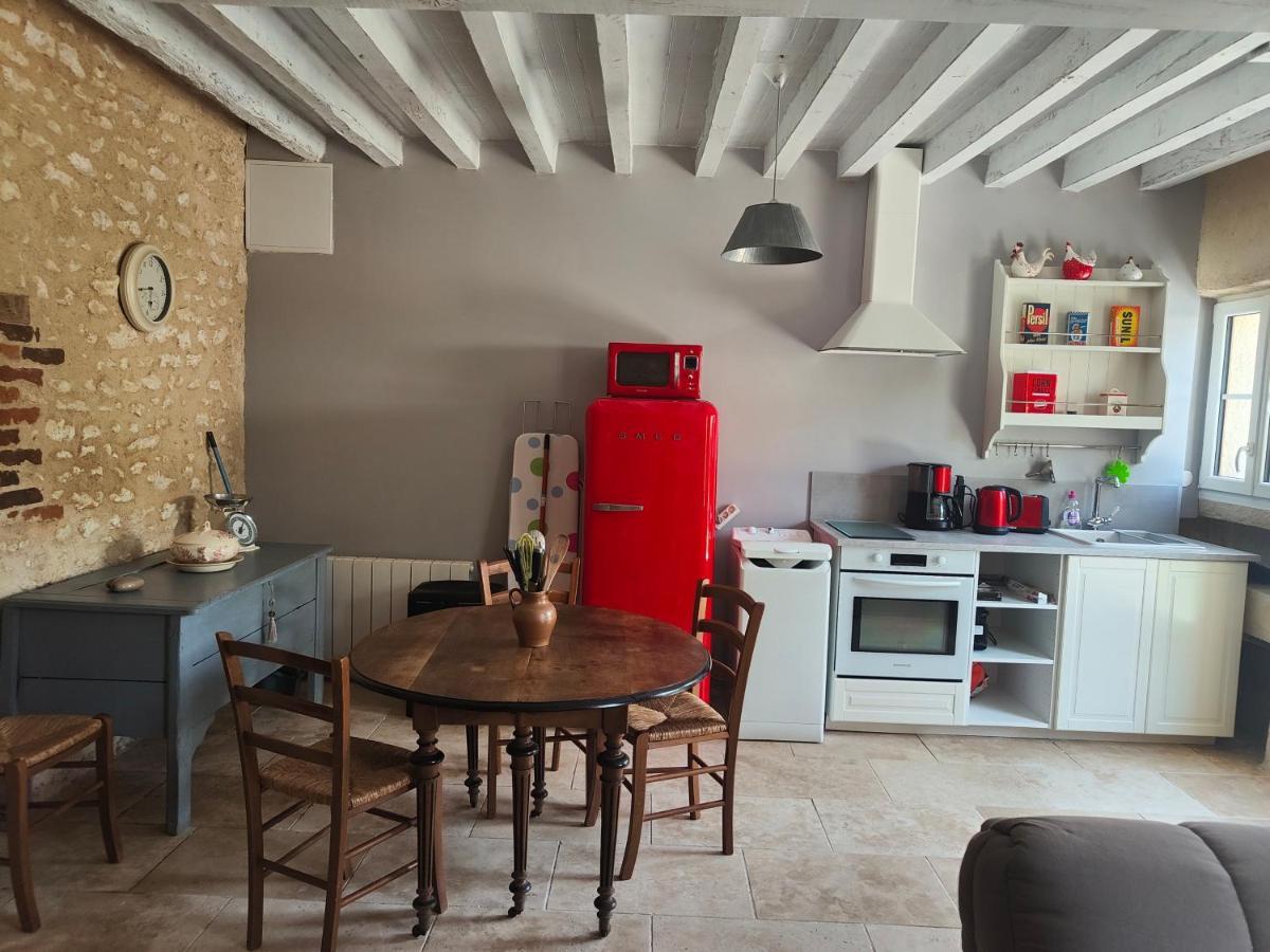 Gy-en-Sologne La Petite Maison Dans La Foret מראה חיצוני תמונה
